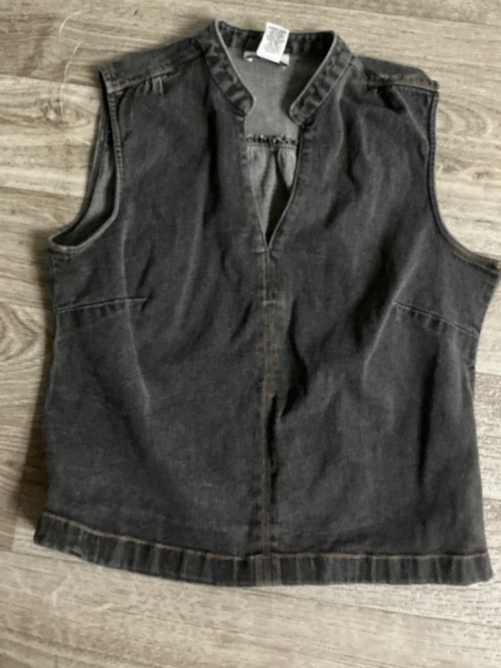 Vintage The Loft denim top with side zipper size 8 cotton spandex.